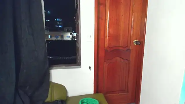 Snapshot of karla_999 chatting on March 2025 05:12:02 AM karla 999 online show from March 2025 05:12:02 AM