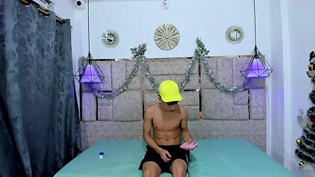 yez hot ggh online show from December 2024 12:43:02 AM