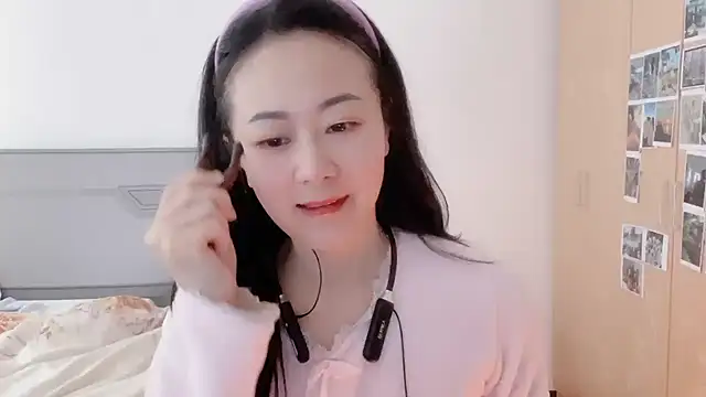 fanfan-FF online show from December 2024 03:11:02 AM