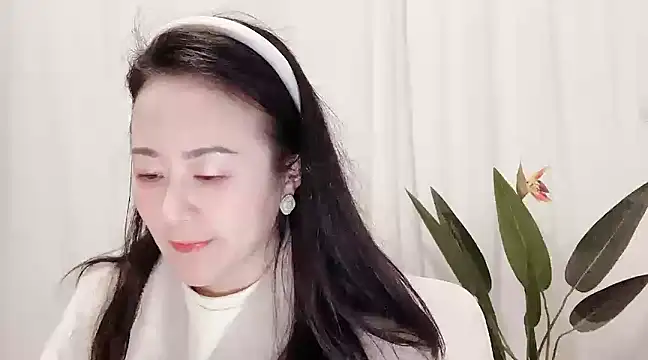 fanfan-FF online show from March 2025 11:47:02 AM