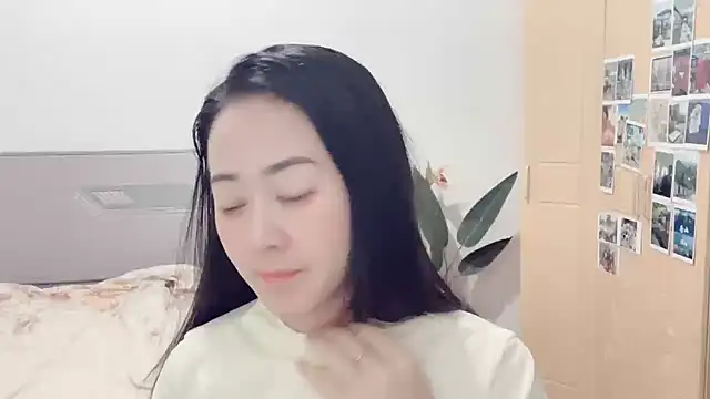 fanfan-FF online show from March 2025 12:25:02 PM