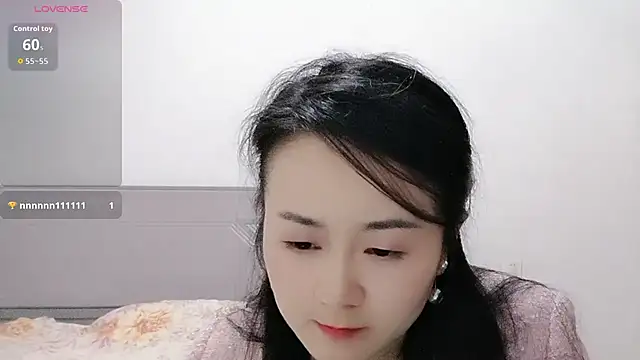 Snapshot of fanfan-FF chatting on February 2026 01:21:01 PM fanfan-FF online show from February 2026 01:21:01 PM