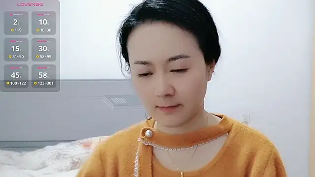 Snapshot of fanfan-FF chatting on February 2026 01:00:02 PM fanfan-FF online show from February 2026 01:00:02 PM