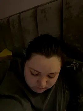 Snapshot of Alex_m chatting on November 2025 12:18:02 PM Alex m online show from November 2025 12:18:02 PM