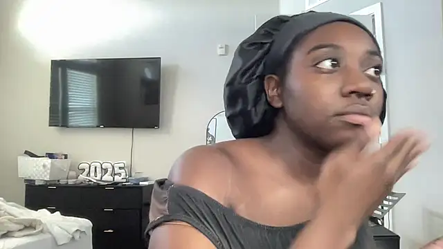 AveryJ99 online show from April 2026 09:09:01 PM