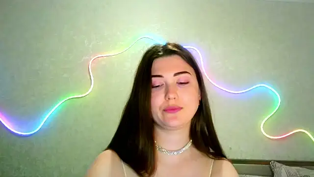 Snapshot of SeductiveTati chatting on June 2026 10:00:01 PM SeductiveTati online show from June 2026 10:00:01 PM
