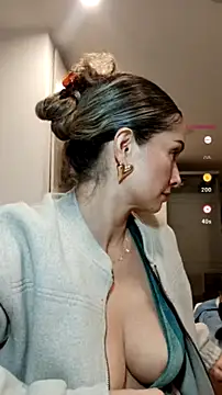 Snapshot of Loly_Horny chatting on July 2026 11:21:02 PM Loly Horny online show from July 2026 11:21:02 PM