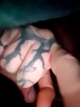 B1GBoyUk online show from December 2025 01:43:02 AM