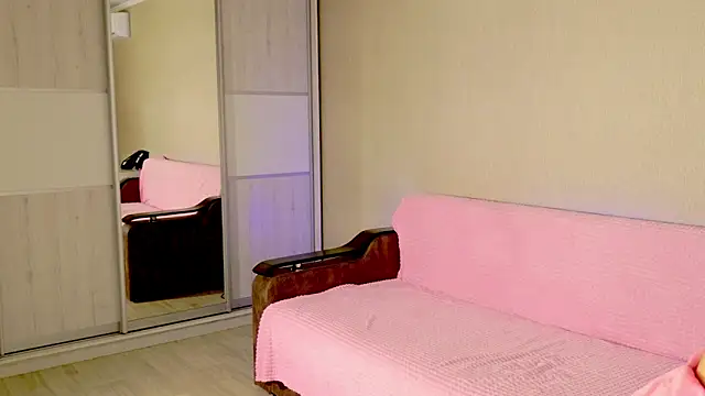 FridaCure online show from February 2025 01:23:01 AM