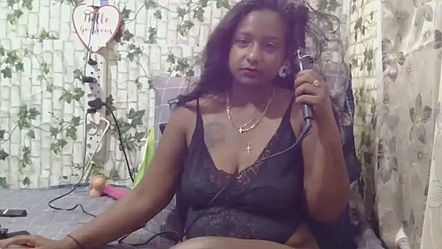 indiantina01 online show from February 2025 08:22:01 PM