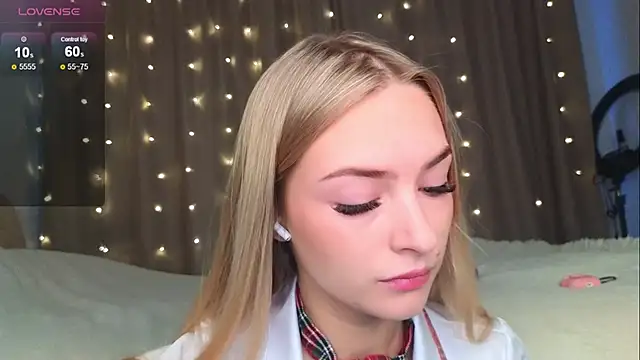 Soft Eva online show from January 2025 07:49:01 AM