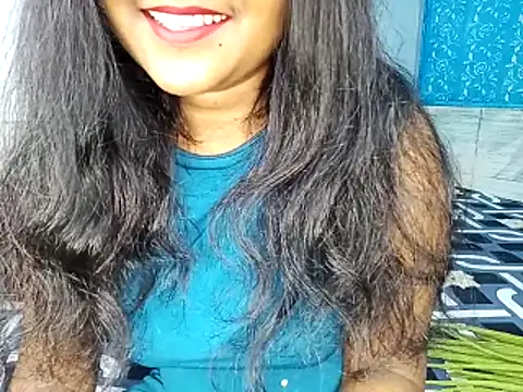 Snapshot of Muktha chatting on April 2026 07:22:01 PM Muktha online show from April 2026 07:22:01 PM