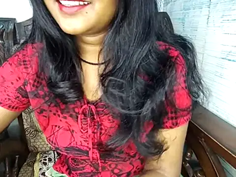 Snapshot of Muktha chatting on April 2026 05:54:01 AM Muktha online show from April 2026 05:54:01 AM
