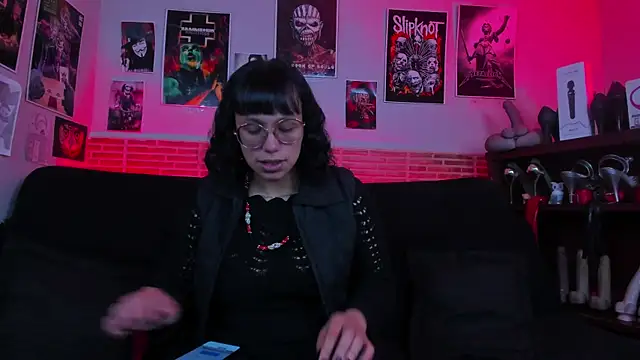 lilith-deveraux online show from October 2025 01:39:02 PM