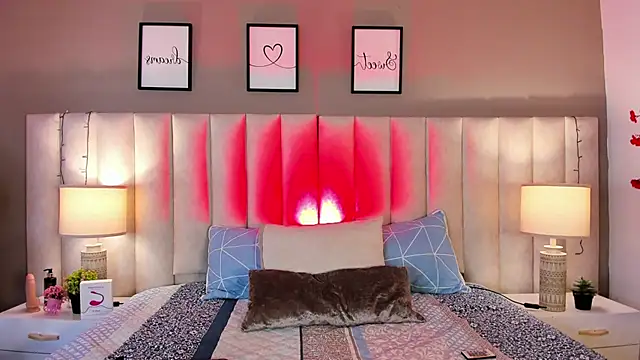 dayanne07 online show from October 2025 08:53:02 PM