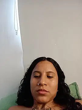 Snapshot of Karii-R chatting on June 2026 07:26:01 PM Karii-R online show from June 2026 07:26:01 PM
