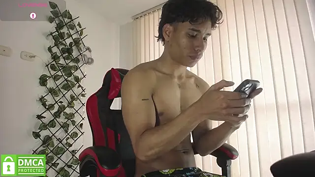 darkviper26 online show from February 2026 03:21:02 PM