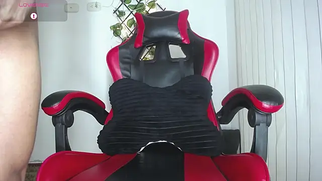 darkviper26 online show from April 2026 01:00:02 AM