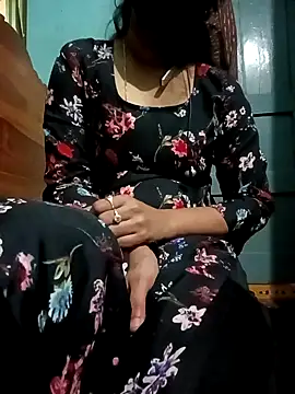 gunjan22 online show from December 2024 07:39:01 AM