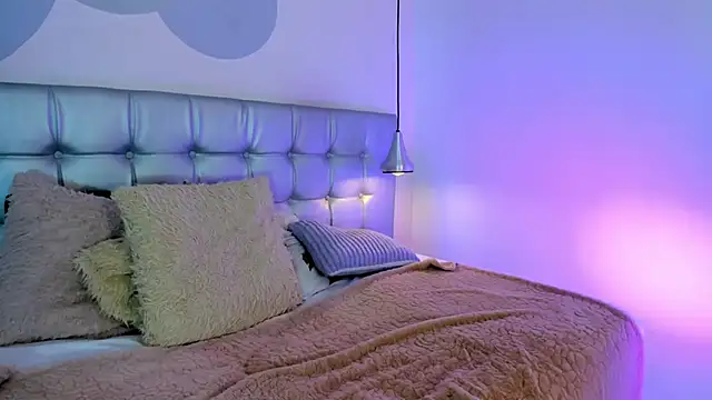 Snapshot of Axel_brunette1 chatting on February 2025 11:13:02 PM Axel brunette1 online show from February 2025 11:13:02 PM