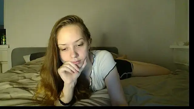 Snapshot of Irma-Bennet chatting on March 2026 04:42:01 PM Irma-Bennet online show from March 2026 04:42:01 PM