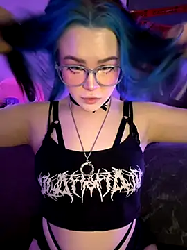 MaddisonHaas online show from November 2025 12:42:01 AM