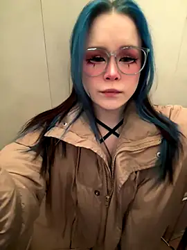 MaddisonHaas online show from December 2025 12:15:01 AM