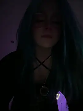 MaddisonHaas online show from December 2025 01:33:02 AM