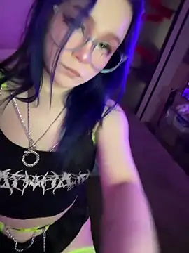 MaddisonHaas online show from December 2025 11:45:01 PM