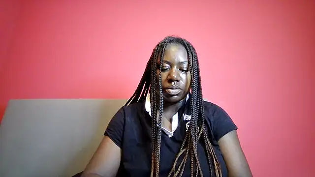 Snapshot of Slutty_Kiki_Bella chatting on June 2026 09:30:01 PM Slutty Kiki Bella online show from June 2026 09:30:01 PM
