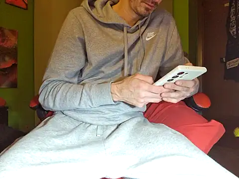 MASTERBULLY online show from November 2025 04:55:01 PM