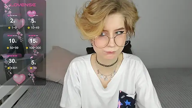 Angel Jules online show from February 2025 08:06:01 AM