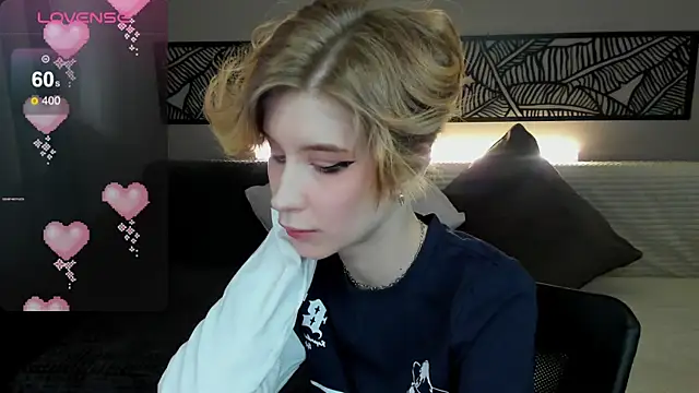 Angel Jules online show from March 2025 04:02:02 AM