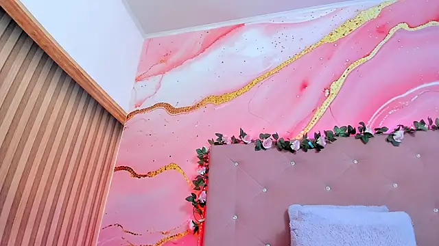 Taylor  cooper online show from February 2025 10:14:01 PM