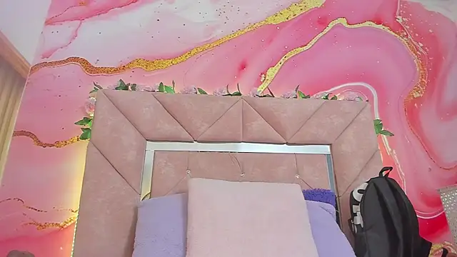 Taylor  cooper online show from March 2026 06:34:01 PM