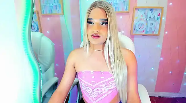 Snapshot of Elody_Preysler69 chatting on December 2024 10:32:01 AM Elody Preysler69 online show from December 2024 10:32:01 AM