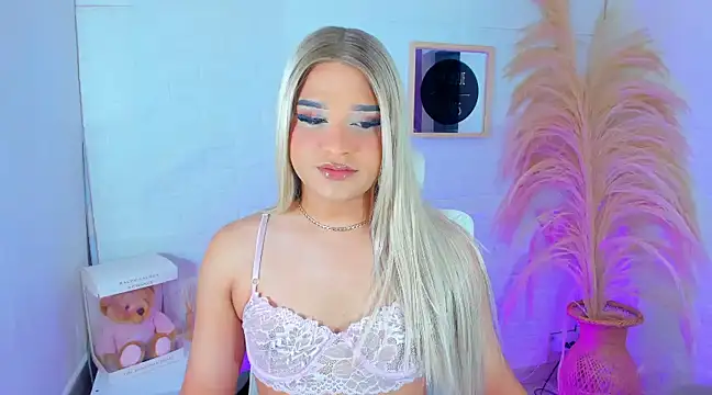 Snapshot of Elody_Preysler69 chatting on January 2025 02:35:01 AM Elody Preysler69 online show from January 2025 02:35:01 AM