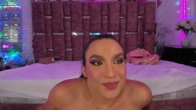 KylieVictoria online show from December 2024 09:02:02 AM