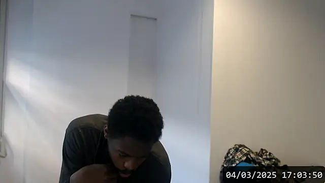 Snapshot of Mastertopdome chatting on March 2025 08:05:01 PM Mastertopdome online show from March 2025 08:05:01 PM