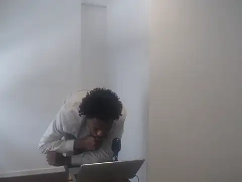 Snapshot of Mastertopdome chatting on September 2025 04:07:01 PM Mastertopdome online show from September 2025 04:07:01 PM