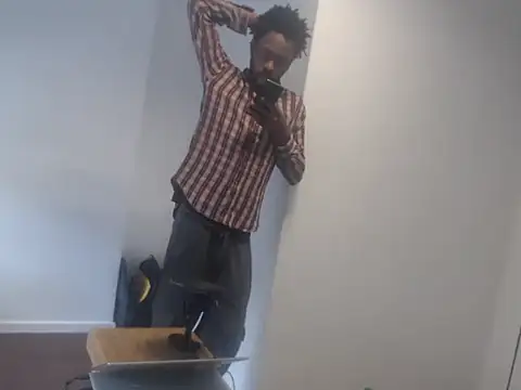 Snapshot of Mastertopdome chatting on October 2025 02:05:02 PM Mastertopdome online show from October 2025 02:05:02 PM