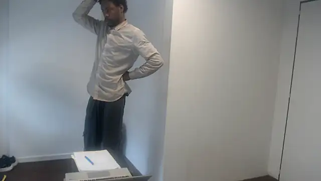 Snapshot of Mastertopdome chatting on October 2025 03:03:01 PM Mastertopdome online show from October 2025 03:03:01 PM