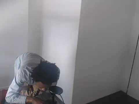 Snapshot of Mastertopdome chatting on November 2025 04:28:02 PM Mastertopdome online show from November 2025 04:28:02 PM