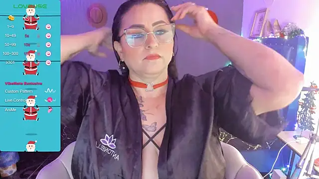 Ivonnee   online show from December 2024 04:09:02 AM