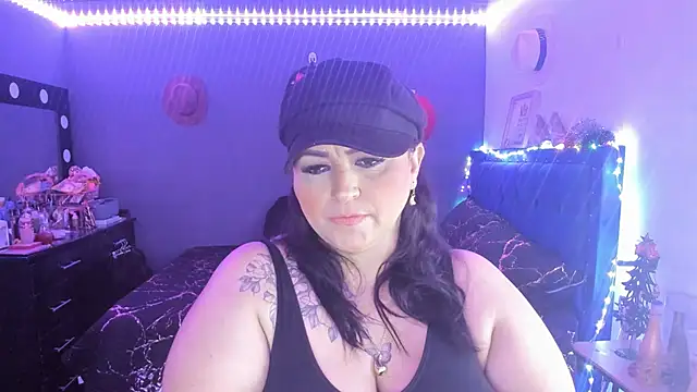 Ivonnee   online show from December 2024 03:40:02 AM