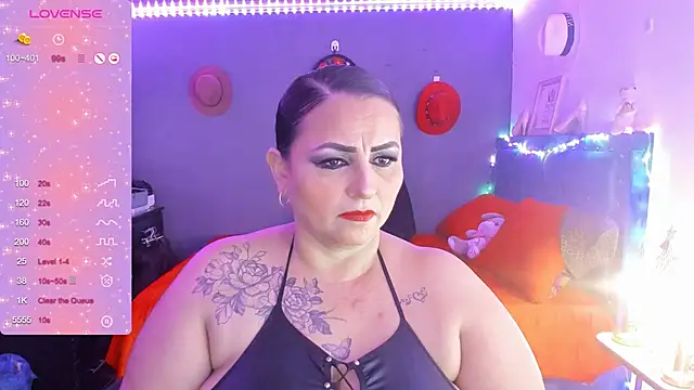 Ivonnee   online show from December 2024 04:08:02 AM