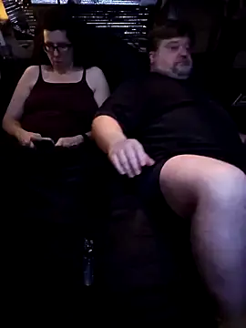 Snapshot of alienbunny chatting on February 2025 04:43:01 AM alienbunny online show from February 2025 04:43:01 AM