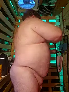 Snapshot of alienbunny chatting on February 2025 08:33:01 PM alienbunny online show from February 2025 08:33:01 PM