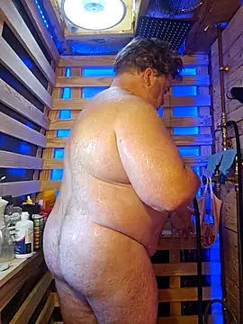 Snapshot of alienbunny chatting on March 2025 03:47:02 PM alienbunny online show from March 2025 03:47:02 PM