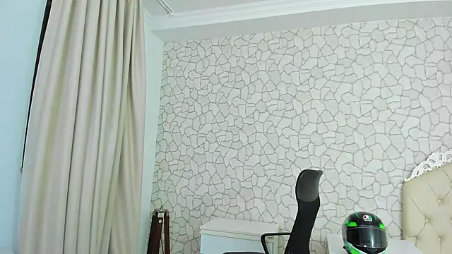 MateoBenjaminX online show from February 2025 10:55:01 PM